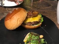 -HIGH FIVE哈福手工汉堡(桂林路店)