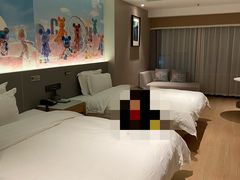 -成都太古里IFS国金中心亚朵X酒店