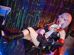 -米游妙妙屋cosplay换装自拍摄影体验馆