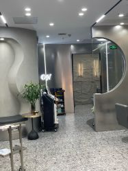 -A&L salon