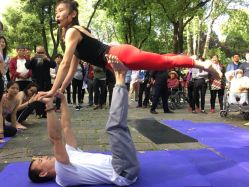 -亚太瑜伽普拉提学院