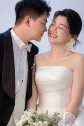 -MAO亲爱的猫婚纱摄影工作室