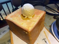 面包诱惑-绿茶餐厅(成都大悦城店)