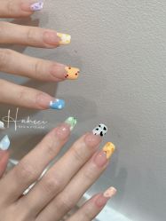 -花岐款式专研健康美甲沙龙