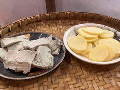-王婆乔鲜鱼自助火锅(蜀汉路店)