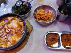 -烤路里·韩国品质自助烤肉(石路天虹4号店)