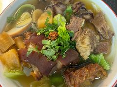 -明姨仔潮汕美食·碳炉猪脚·汕尾牛腩饭·起片鸡煲(起义路店)