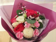 -谷莠子花艺·气球派对·绿植造景·花艺沙龙(金光华广场店)