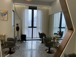 -V8潮牌·接发烫染连锁