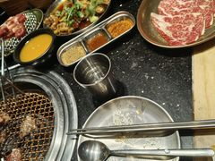 -韩烧牛中牛·甄选黑牛烤肉(黑金店)