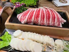 凑凑肥牛-湊湊火锅·茶憩(杭州湖滨银泰in77店)