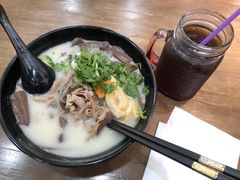 -鸭小妹鸭血粉丝(老门东店)