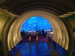 -迪拜帆船酒店海底餐厅