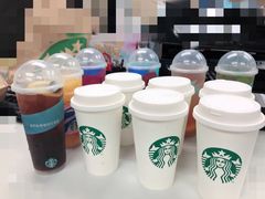 -星巴克(西藏路店)