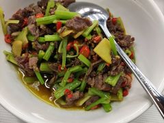 -新李记 · 口味菜馆(南郊公园店)
