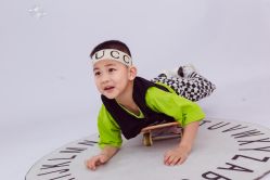 -小熊维尼高端儿童摄影(南山信和店)