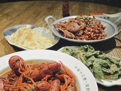 -叶派龙虾•招牌香辣蟹·海鲜(中海国际店)