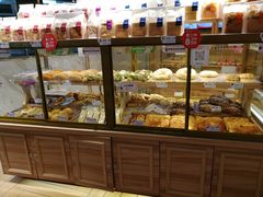面包甜点陈列柜-BreadTalk面包新语·烘焙蛋糕(高德置地春广场店)