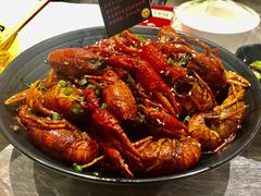 -巴厘龙虾·榜首油焖大虾(音乐学院·沿江酒馆店)