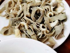 -宝瑞门钉肉饼店