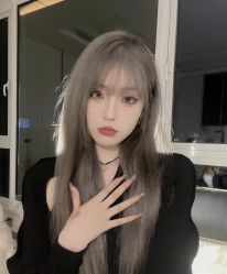 -丝语萱形象