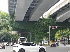 -玉林生活广场
