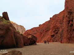 -天山神秘大峡谷