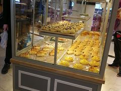 面包甜点陈列柜-BreadTalk面包新语·烘焙蛋糕(广州白云五号店)