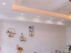 -F小姐甜品店(威海路店)