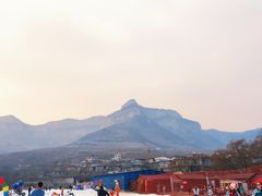 -济南卧虎山滑雪场