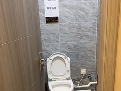 -开心棋牌(沪南路店)