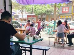 露天位-甘记肥肠粉(马鞍北路店)