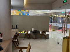 -灸春堂·艾灸·痛症·整脊连锁(之江银泰店)