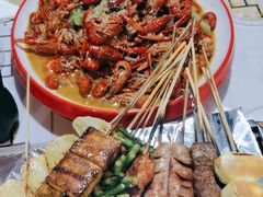 -云晓光头烧烤吧(盛夏店)