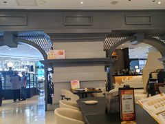 -必胜客(砂之船中东奥莱店)
