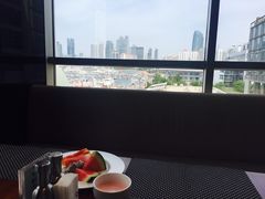 -青岛海尔洲际酒店