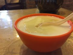 -维吾尔餐厅(宜山路店)