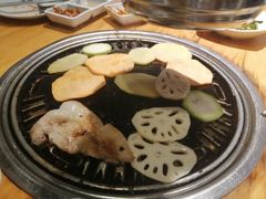 -唯成•韩国炭火烤肉 유성고기