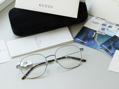 -目艮眼镜SHOWROOM(品牌集合店)