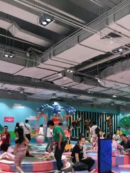 -利奥梦幻主题乐园(爱琴海购物公园店)