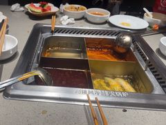 -海底捞火锅(宇飞大厦店)