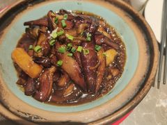 -吕氏焗小鲜•海鲜青岛菜(总店)