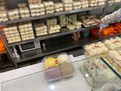 -白玉兰食品(中山公园龙之梦店)