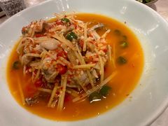 -孔雀云贵川·融合菜(长宁来福士店)