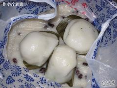 荠菜团子-阿毛方糕(七宝镇步行街店)