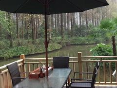 -上海怡沁园度假酒店