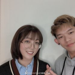 -康康时尚烫染