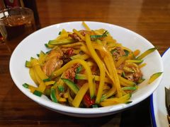 南瓜炒蚌肉-绍兴老味道·非遗门店(银泰城店)