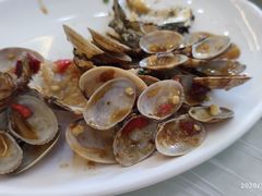 -覃记海鲜美食餐厅