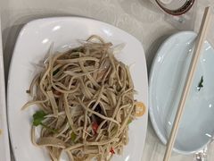 -西部马华清真兰州牛肉面·烧烤夜市(关东店)